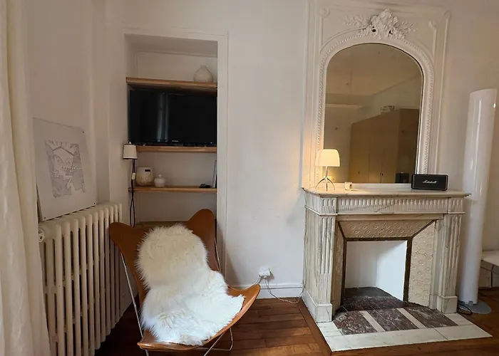 Apartman Comme Maison A Deux Pas De L'arc De Triomphe *